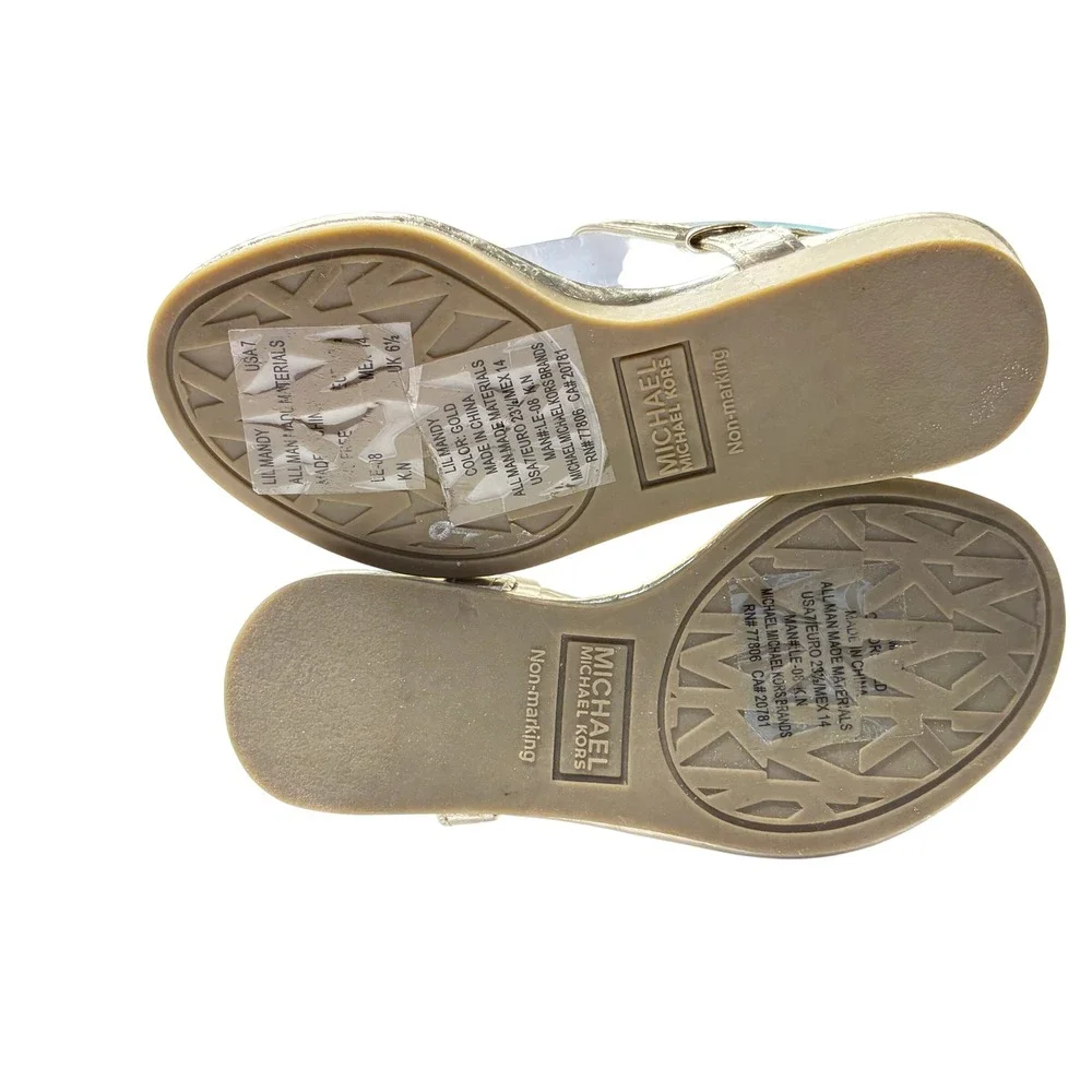 Michael Kors Mandy Thong T-Strap Sandals sz‎ 7 Gold Medallion Toddler